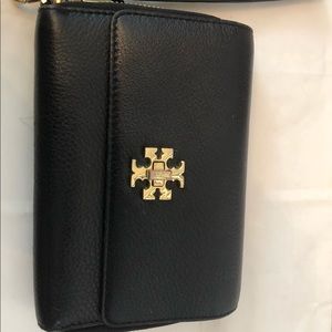 Tory Burch Black Mercer Smartphone Wristlet Wallet